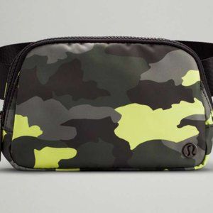 Lululemon NWT Everywhere Crossbody Bag- Heritage 365 Camo Neon color